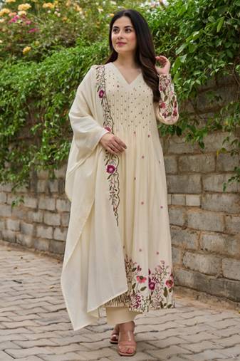  ivory cream floral embroidered anarkali kurta pant set with chanderi dupatta