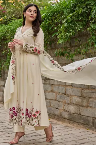  ivory cream floral embroidered anarkali kurta pant set with chanderi dupatta