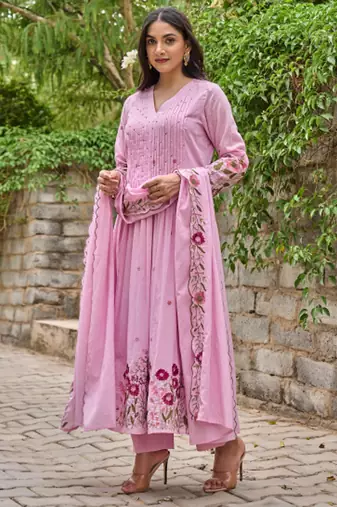  baby pink floral embroidered anarkali kurta pant set with chanderi dupatta