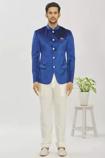 Blue solid velvet bandhgala for men
