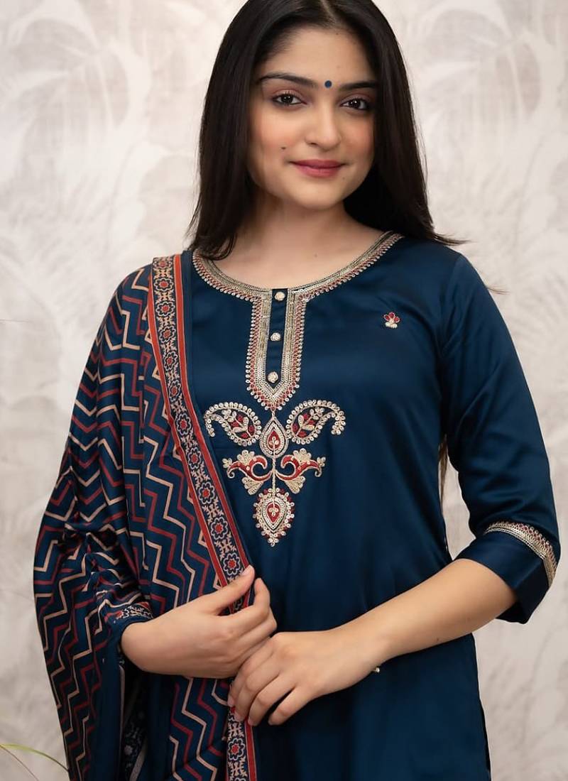 Blue chanderi silk kurta pent dupatta set