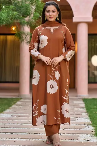 Brown muslin kurta pent dupatta set