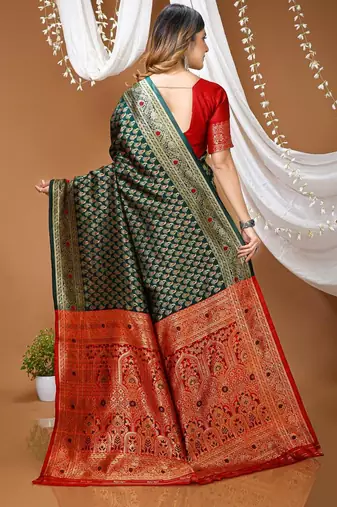 green silk blend jacquard weaving saree with matching blouse