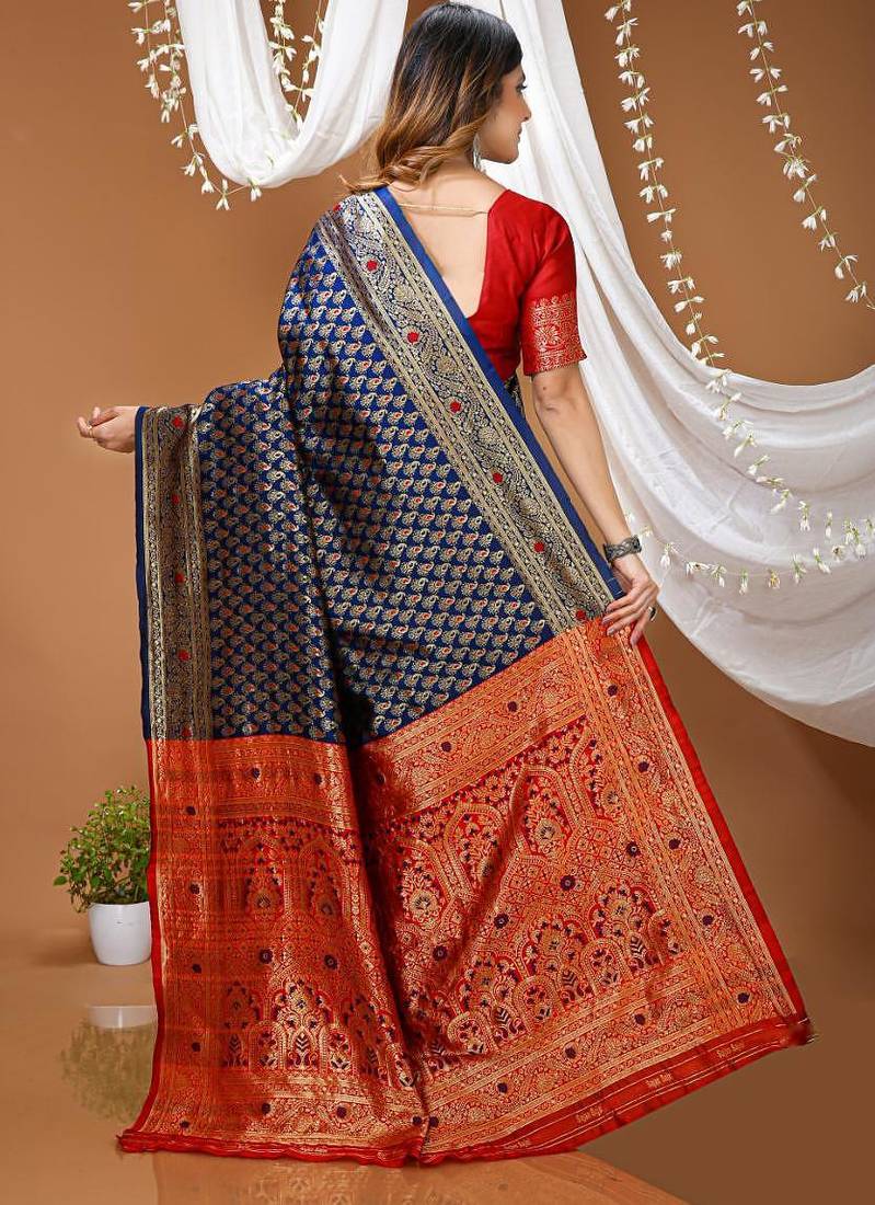 navy blue silk blend jacquard weaving saree with matching blouse