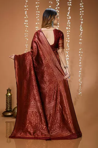 maroon silk blend jacquard weaving saree with matching blouse