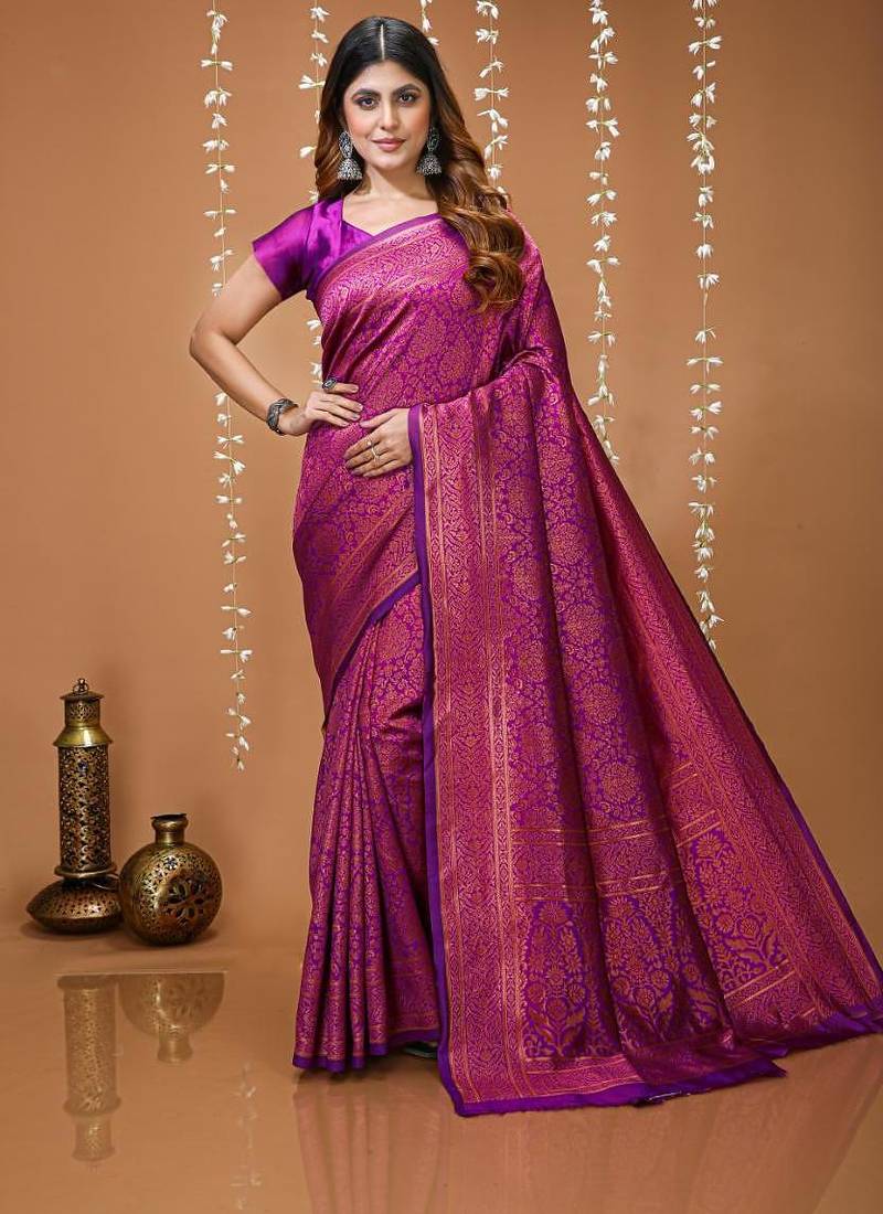purple silk blend jacquard weaving saree with matching blouse