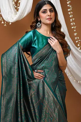 green silk blend jacquard weaving saree with matching blouse