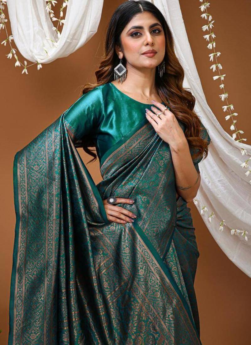green silk blend jacquard weaving saree with matching blouse