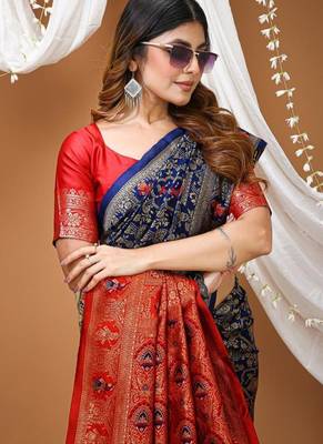 navy blue silk blend jacquard weaving saree with matching blouse 4