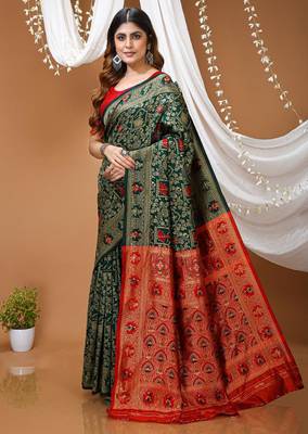 green silk blend jacquard weaving saree with matching blouse 2