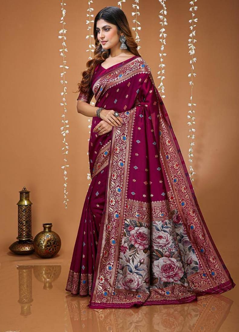 magenta silk blend woven work 3d print pallu saree