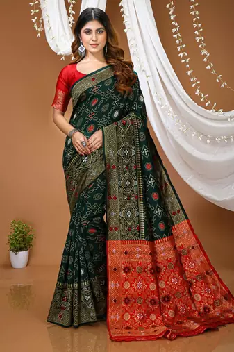 green silk blend jacquard weaving saree with matching blouse