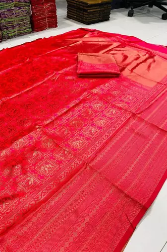 pink silk blend zari woven saree with un-stitched blouse