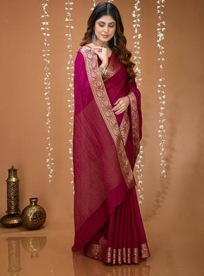 magenta chinnon silk blend plain woven border saree with blouse 3