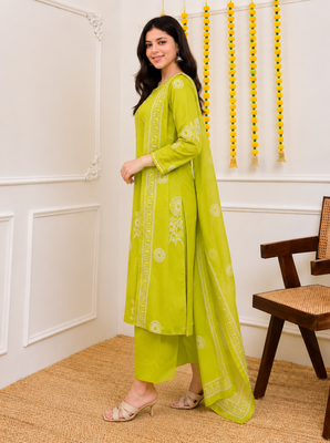 Lime green printed cotton kurta pant with dupatta 3