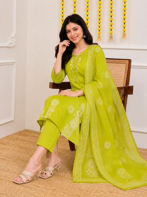 Lime green printed cotton kurta pant with dupatta 5