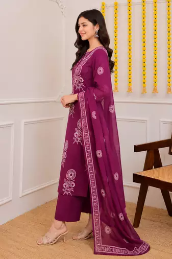 Magenta printed cotton kurta pant with dupatta