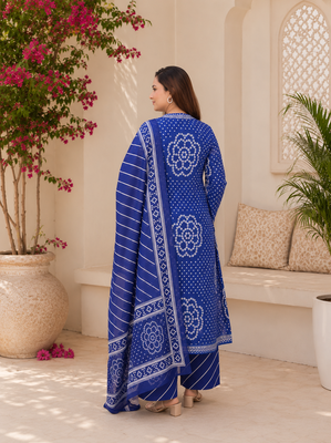 Royal blue lahariya cotton kurta pant with dupatta 2