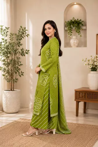 Olive green lahariya cotton kurta pant with dupatta