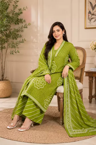 Olive green lahariya cotton kurta pant with dupatta
