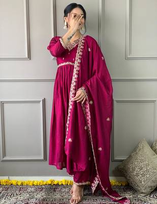 Wine vichitra embroidered ethnic kurta pant dupatta set 2