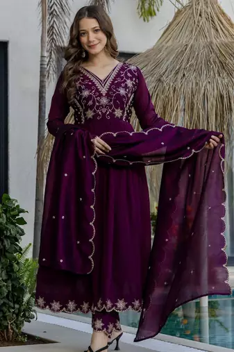 Deep wine purple vichitra silk blend embroidered kurta pant dupatta set
