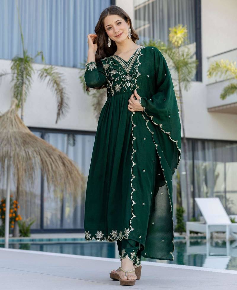 Emerald green vichitra silk blend embroidered kurta pant dupatta set