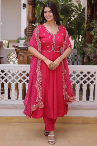 Hot-pink chanderi thread embroidery trouser set
