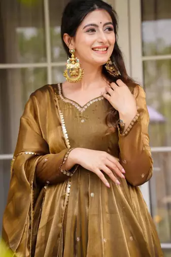 Brown silk blend thread trouser set