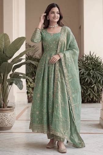 Green silk blend embroidered gown set