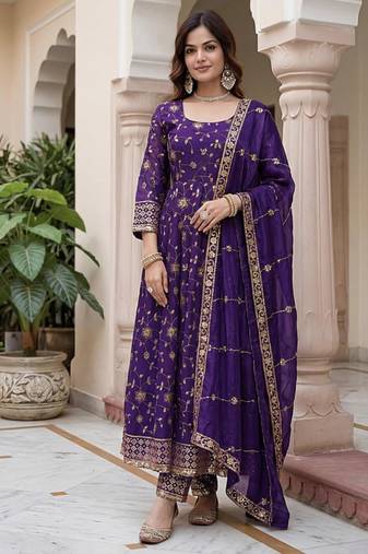 Purple silk blend embroidered gown set