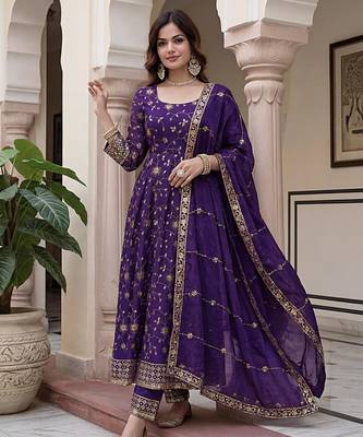 Purple silk blend embroidered gown set 2