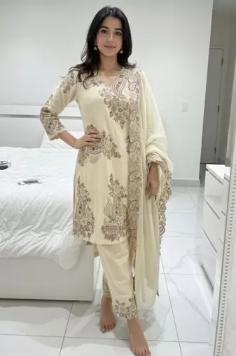 Off-white silk blend embroidered pant set