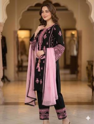 Black rayon embroidered palazzo set 2