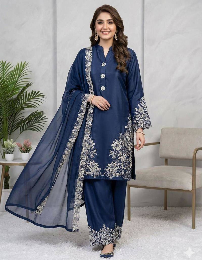 Navy-blue silk blend embroidered palazzo set