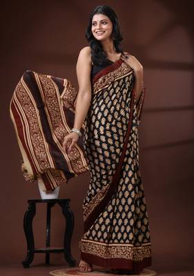 Black & maroon  malmal cotton saree with traditional floral handblock print design 2