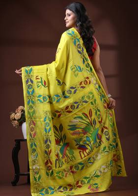 Yellow silk blend kantha saree with hand-embroidered nakshi pallu 3