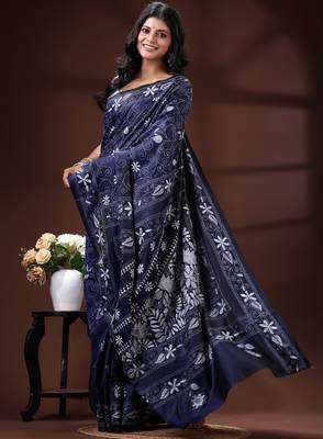 Navy blue silk blend kantha saree with white floral vine nakshi pallu 2