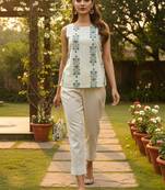 Womens off white cotton floral printed boat neck regular top
