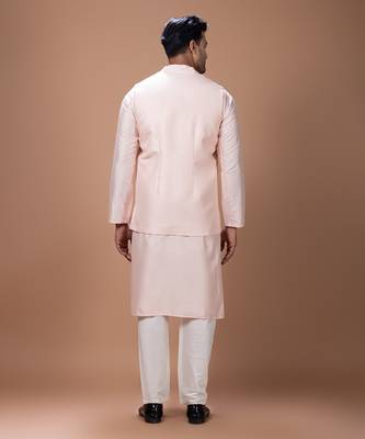 Powder pink embroidered cotton silk kurta bundi set 4