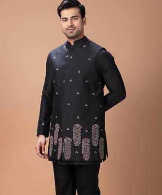 Black embroidered cotton silk kurta bundi set 4