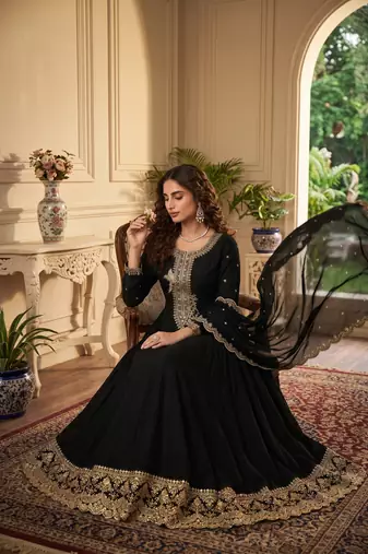 Black premium silk embroidered suit set with silk dupatta