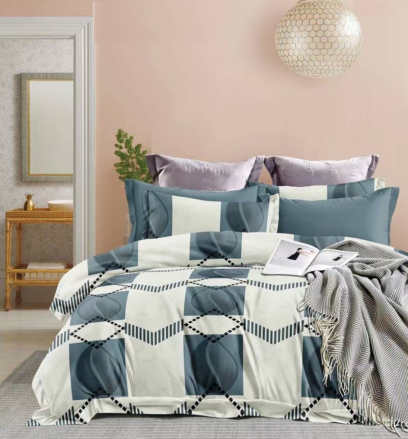 Glory super king size flat bedsheet with two pillow covers
