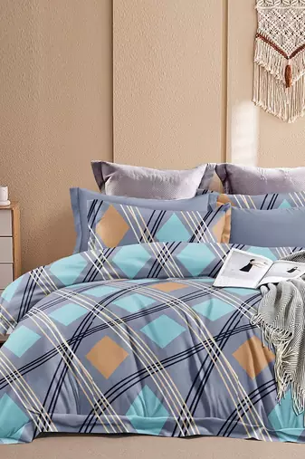 Glory super king size flat bedsheet with two pillow covers