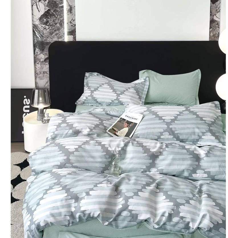 Glory super king size flat bedsheet with two pillow covers