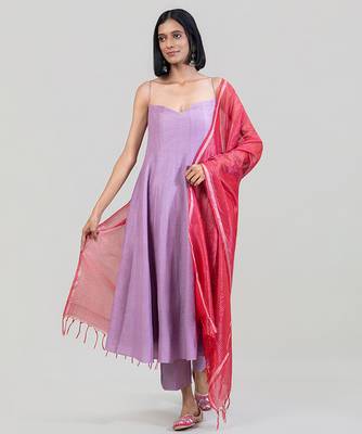 Lilac purple dola silk anarkali set with red dupatta 1