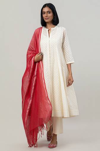 Ivory jacquard chanderi anarkali set with red dupatta