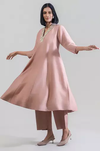 Dusty rose embroidered dola silk anarkali set
