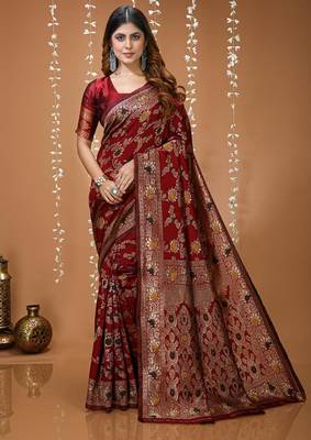 maroon silk blend zari woven saree 1