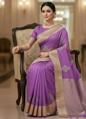 levender organza embroidered saree 3